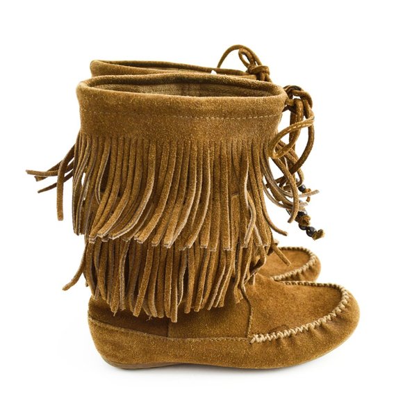 Minnetonka Fringe Boots #162-1813 - Picture 3 of 5